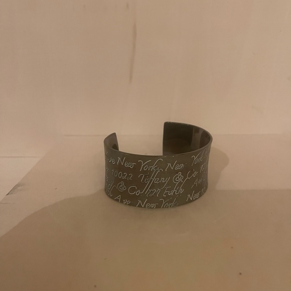 RETURN TO SILVER BANGLE - Picture 2 of 3